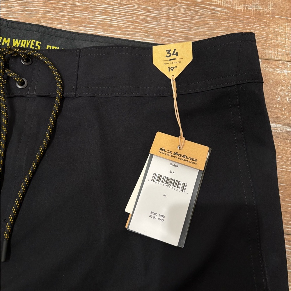 Quiksilver Black Board Shorts with Colorful Patches - Picture 4 of 6
